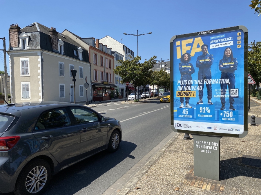 image cfa panneau affichage